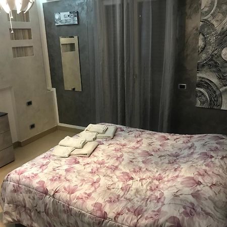 La Casa Di Elena Apartment Sannicandro di Bari ภายนอก รูปภาพ