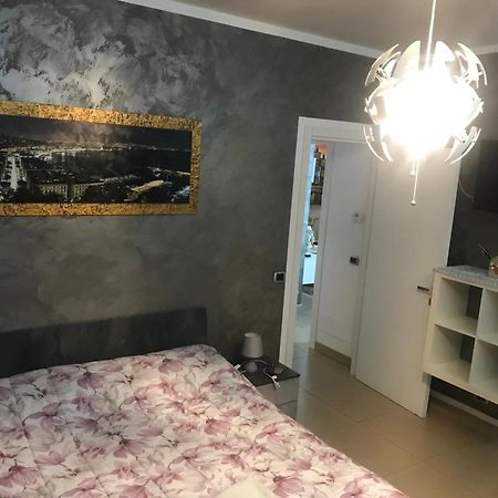La Casa Di Elena Apartment Sannicandro di Bari ภายนอก รูปภาพ
