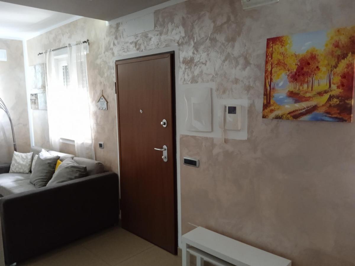 La Casa Di Elena Apartment Sannicandro di Bari ภายนอก รูปภาพ